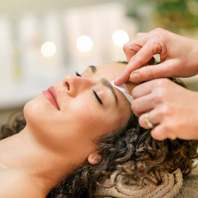 Full Face Waxing and Eyebrow Waxing With Tint - Skin Boutique in Pittsburgh, PA